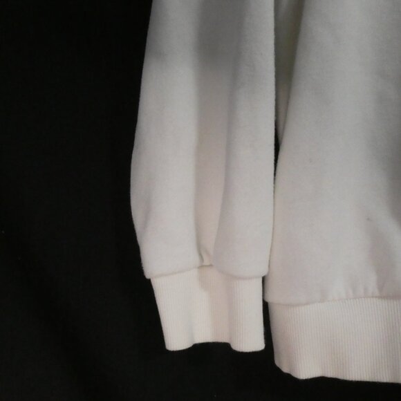 CANIFA | medium | Classic Solid White Crewneck Sweatshirt - Picture 13 of 16